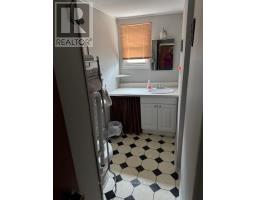 18 TUYLL STREET W - 5