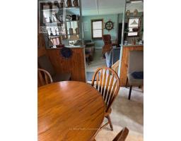 18 TUYLL STREET W - 9