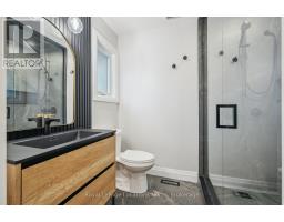 81 OAK HILL DRIVE - 21