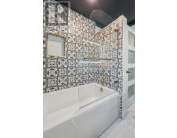 81 OAK HILL DRIVE - 27
