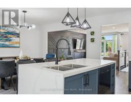 81 OAK HILL DRIVE - 37