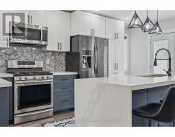 81 OAK HILL DRIVE - 38