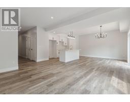 4 - 165 EGAN AVENUE - 6