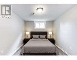 10 TARA COURT - 23