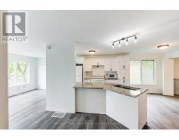10 TARA COURT - 9