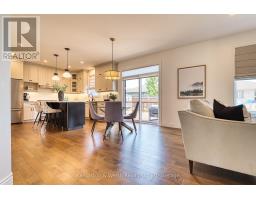 71 FORBES CRESCENT - 11