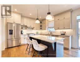 71 FORBES CRESCENT - 15