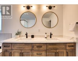 71 FORBES CRESCENT - 35