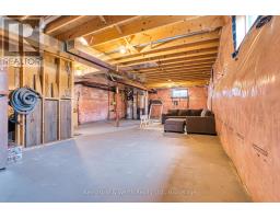 71 FORBES CRESCENT - 39