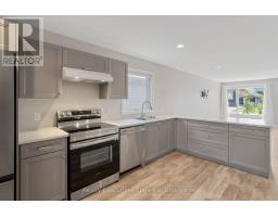 98 MOONSTONE CRESCENT - 10