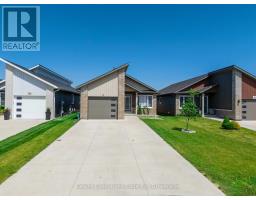 98 MOONSTONE CRESCENT - 2