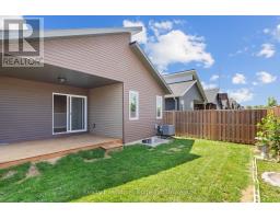 98 MOONSTONE CRESCENT - 36