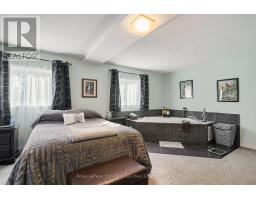 79 MADDISON STREET E - 18