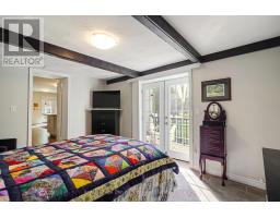79 MADDISON STREET E - 37
