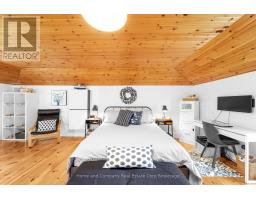 77419A BLUEWATER HIGHWAY - 35