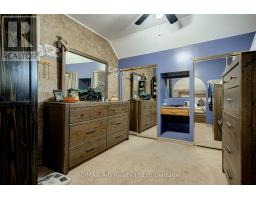 5 CRUICKSHANK STREET - 33