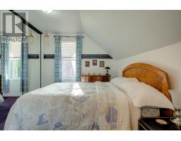 5 CRUICKSHANK STREET - 34