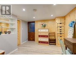 5 CRUICKSHANK STREET - 37