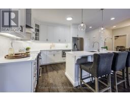 875 BAKER AVENUE S - 13