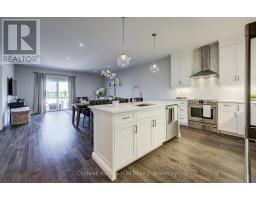 875 BAKER AVENUE S - 16
