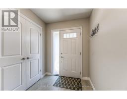 25 ISAAC STREET - 3