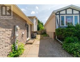 15 HOMESTEAD PLACE - 26