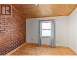 12 WEST STREET - 24