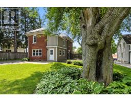 12 WEST STREET - 38