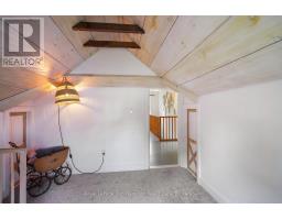 945 MAIN STREET W - 31