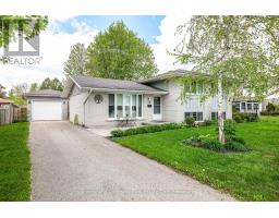 16 FEICK CRESCENT - 1