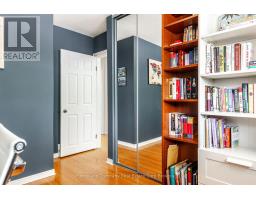 16 FEICK CRESCENT - 10