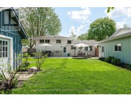16 FEICK CRESCENT - 21