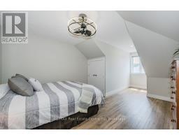 18 - 744 NELSON STREET W - 15