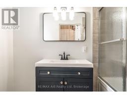 158 JAMES STREET N - 16