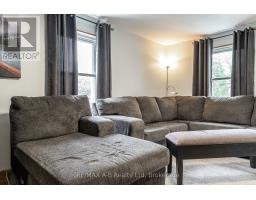 158 JAMES STREET N - 19
