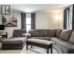 158 JAMES STREET N - 21
