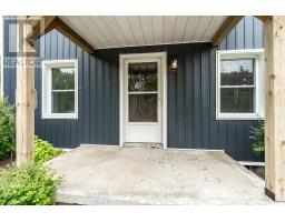 158 JAMES STREET N - 3