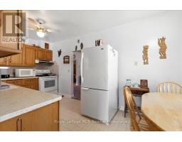506 JOHN STREET - 13