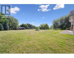 5044 WHITELAW ROAD - 32