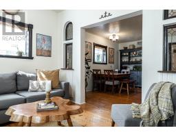 61 BLAKE STREET - 8