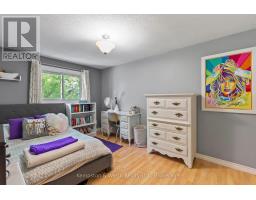 721 JOHN STREET W - 20
