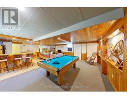 212 JAMES STREET - 26