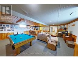 212 JAMES STREET - 27