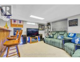 130 PEPPERWOOD CRESCENT - 27