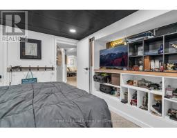 130 PEPPERWOOD CRESCENT - 35
