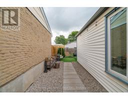 130 PEPPERWOOD CRESCENT - 41