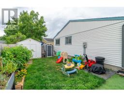 130 PEPPERWOOD CRESCENT - 43