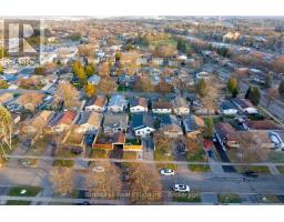 130 PEPPERWOOD CRESCENT - 45