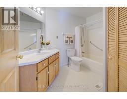 29 - 300 JOHN STREET S - 16