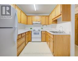 29 - 300 JOHN STREET S - 9